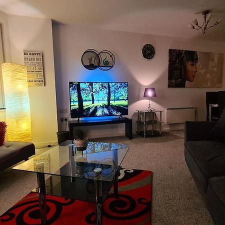 Luxury 2 Bed Apt With Free Wi-Fi & Parking 曼彻斯特 外观 照片