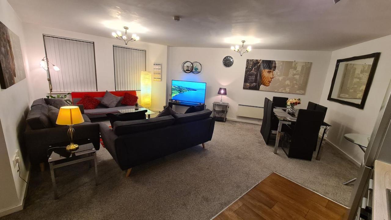 Luxury 2 Bed Apt With Free Wi-Fi & Parking 曼彻斯特 外观 照片